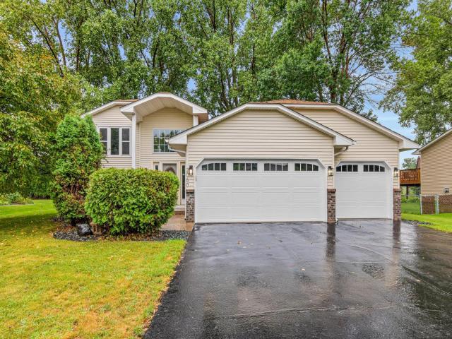 2060 121st Lane NW Coon Rapids MN 55448 - MLS# 7120759