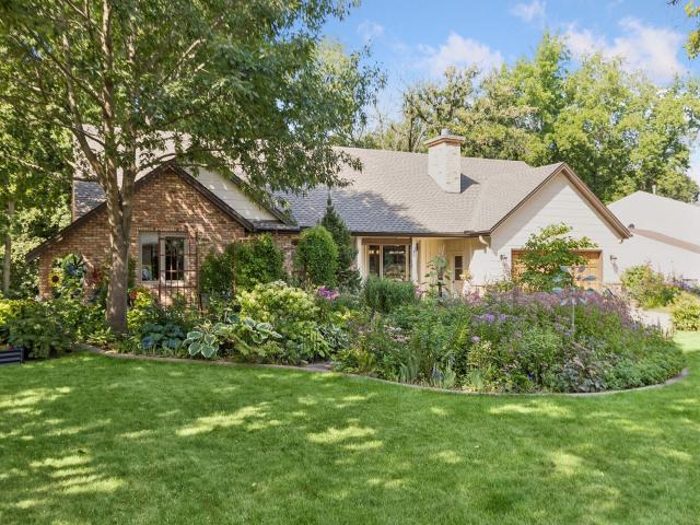 14885 Ironwood Court Eden Prairie MN 55346 - MLS# 7120818