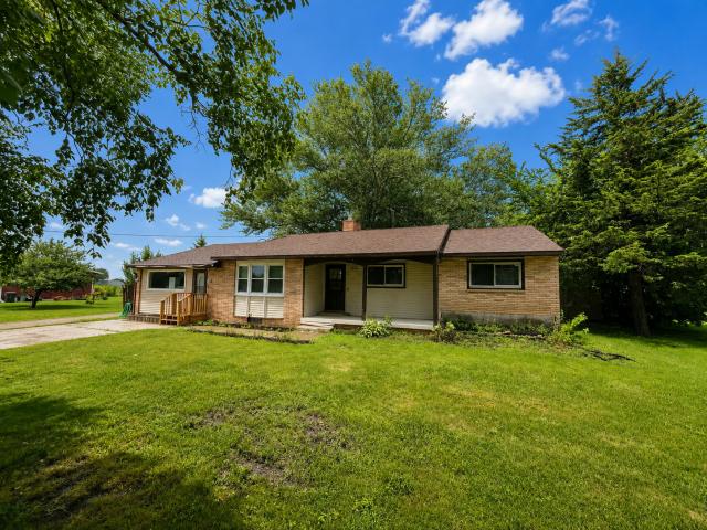 2292 Hennepin Avenue N Glencoe MN 55336 - MLS# 7121042