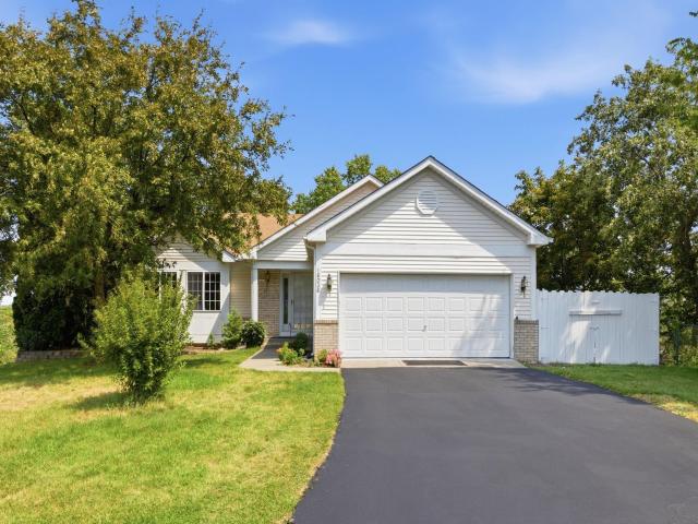16036 Goodview Court Lakeville MN 55044 - MLS# 7121107