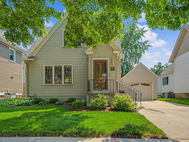 1206 1st Street NW Rochester MN 55901 - MLS# 7121147