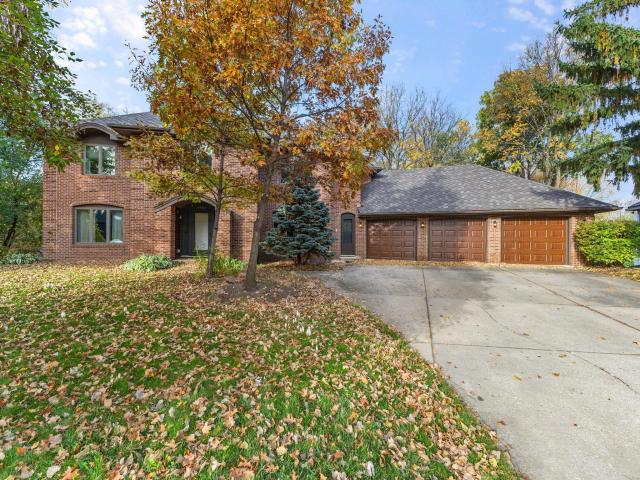 9581 Oxborough Curve Bloomington MN 55437 - MLS# 7121217