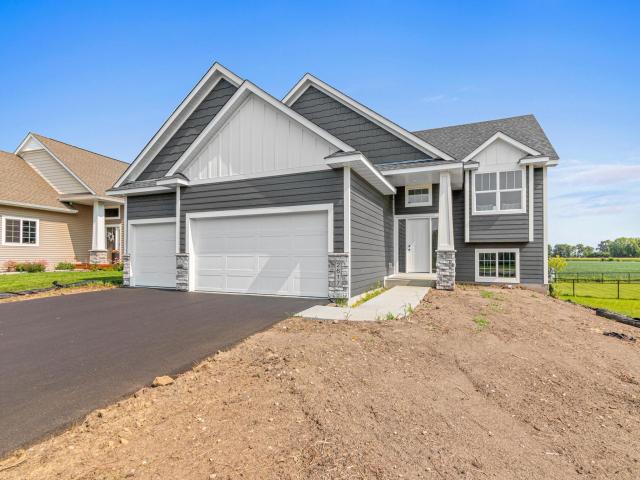 2617 213th Street W Farmington MN 55024 - MLS# 7121357