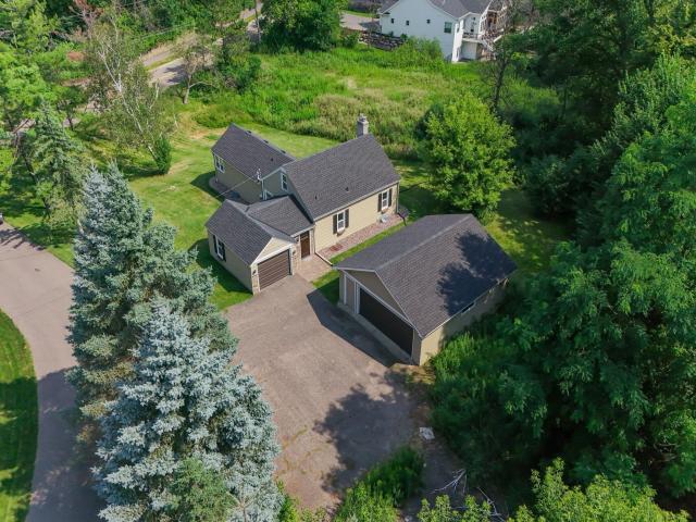 1922 Oakland Road Minnetonka MN 55305 - MLS# 7121359