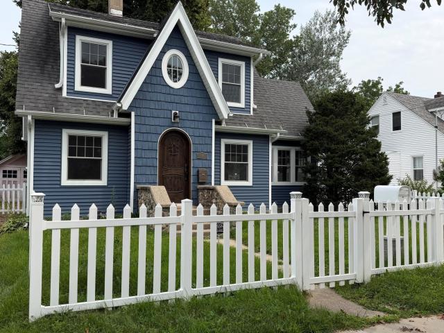 818 9th Avenue SE Rochester MN 55904 - MLS# 7121593