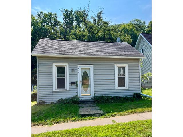 755 West Avenue Red Wing MN 55066 - MLS# 7121625