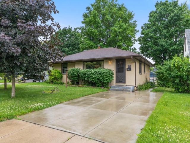 845 20th Avenue N South Saint Paul MN 55075 - MLS# 7121677