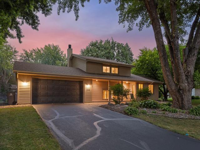514 Laredo Lane Chanhassen MN 55317 - MLS# 7121708