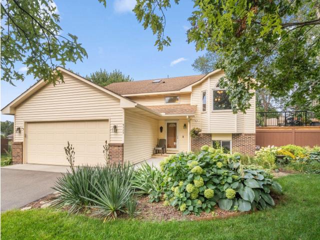 9323 S Jareau Avenue Cottage Grove MN 55016 - MLS# 7121740