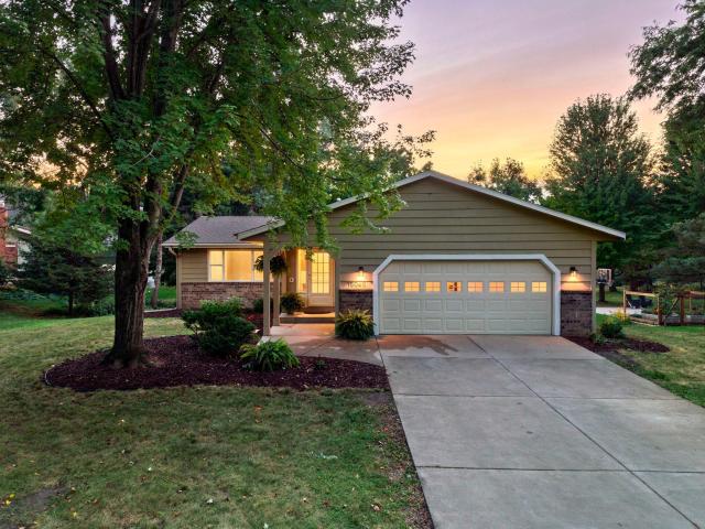 15045 Ironwood Court Eden Prairie MN 55346 - MLS# 7121963