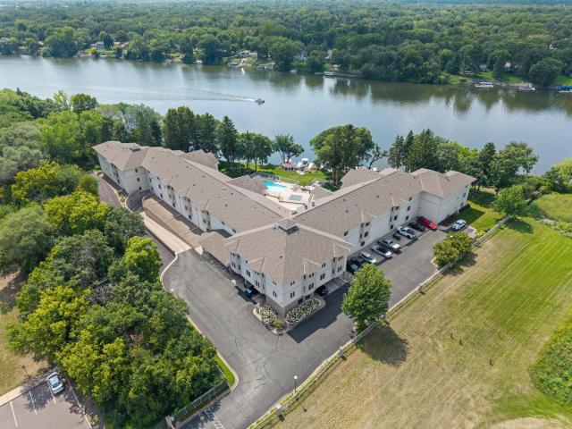 11030 Mississippi Boulevard NW Unit 325 Coon Rapids MN 55433 - MLS# 7121984