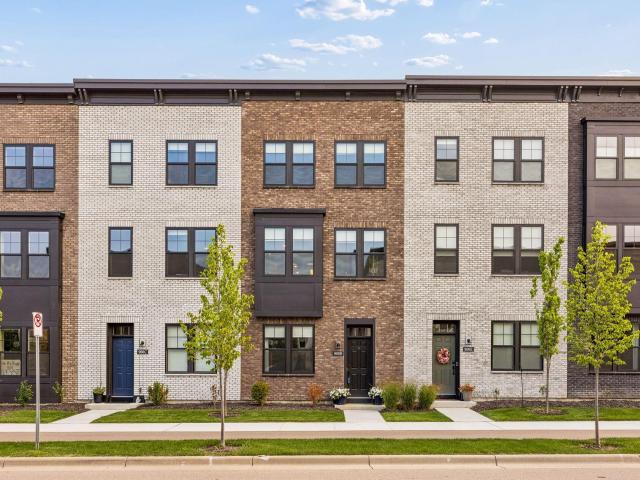 900D Mount Curve Boulevard Saint Paul MN 55116 - MLS# 7122112