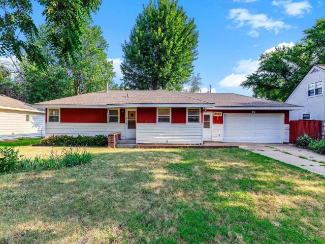 9826 93rd Place N Maple Grove MN 55369 - MLS# 7122122