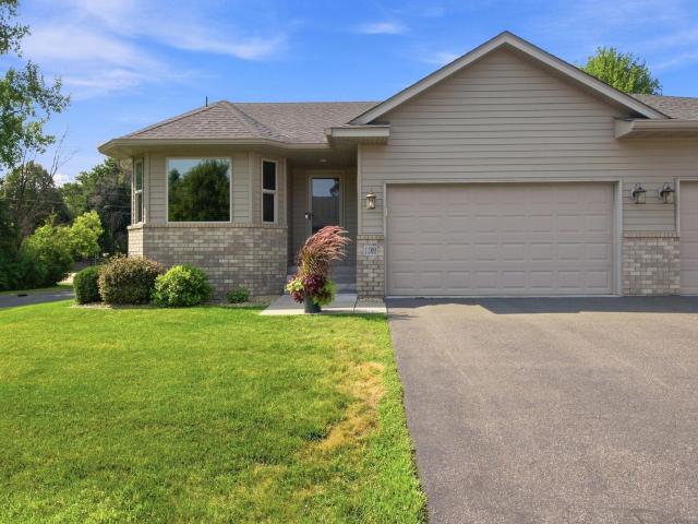 1501 Comstock Lane N Plymouth MN 55447 - MLS# 7122221