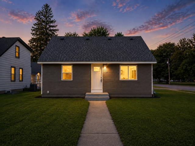 4533 Welcome Avenue N Minneapolis MN 55422 - MLS# 7122242