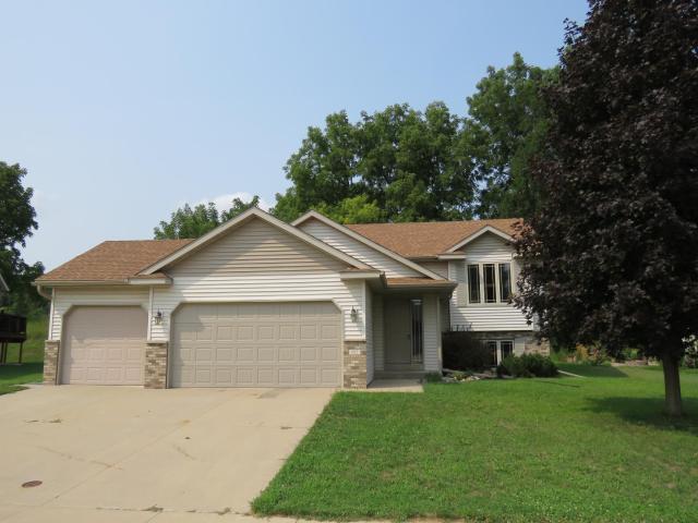 652 7th Street SW Pine Island MN 55963 - MLS# 7122257