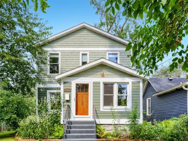 4887 Stewart Avenue White Bear Lake MN 55110 - MLS# 7122362