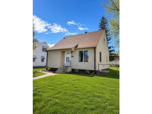 1712 Arlington Avenue E Saint Paul MN 55106 - MLS# 7122384