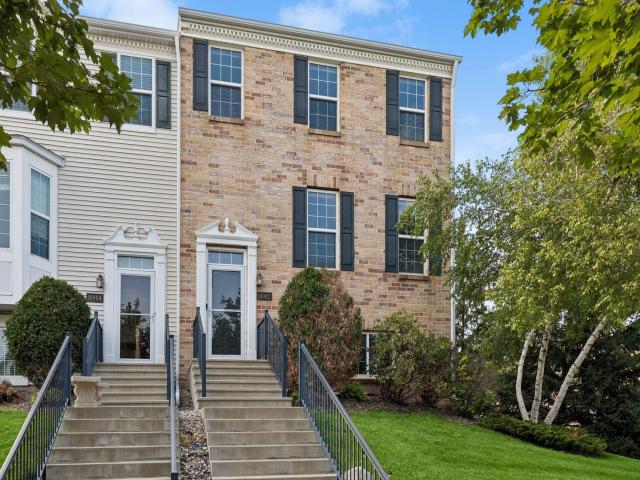 10002 Gentian Drive Eden Prairie MN 55347 - MLS# 7122435