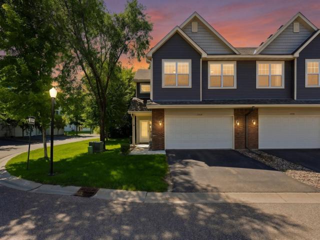 12226 River Valley Drive Burnsville MN 55337 - MLS# 7122498
