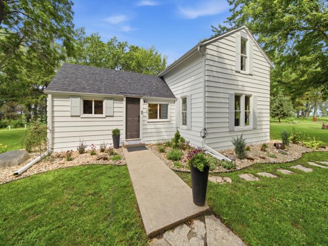 10337 30 Highway SW Hayfield MN 55940 - MLS# 7122609