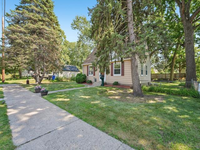 1840 Taylor Avenue Saint Paul MN 55104 - MLS# 7122657