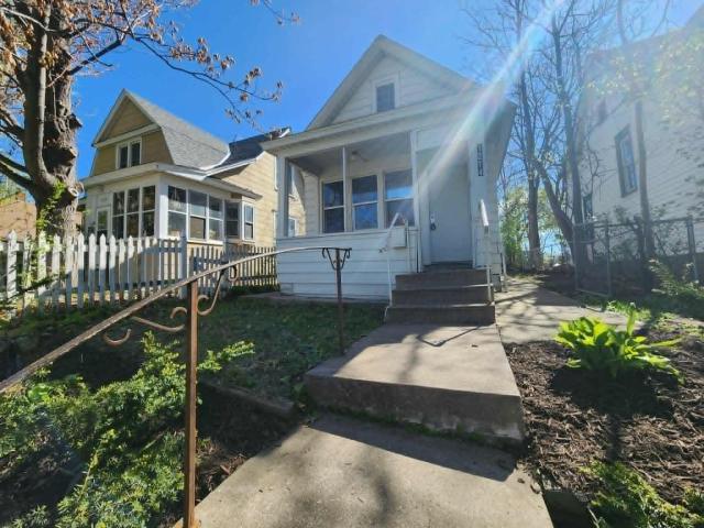 1274 Edgerton Street Saint Paul MN 55130 - MLS# 7122665
