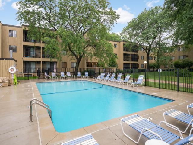 4101 Parklawn Avenue Unit 316 Edina MN 55435 - MLS# 7122705
