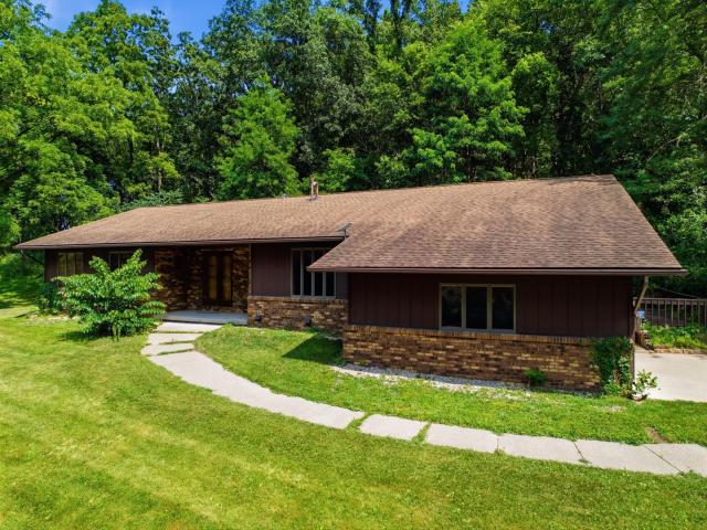 24334 County Road 9 Winona MN 55987 - MLS# 7122835