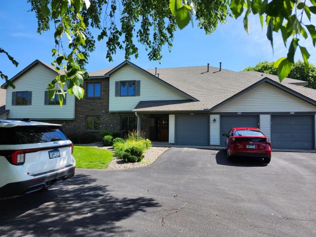 7244 Hunters Run Unit 21D Eden Prairie MN 55346 - MLS# 7122997