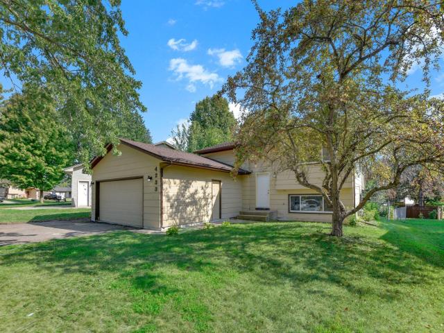 4233 Braddock Trail Eagan MN 55123 - MLS# 7123016