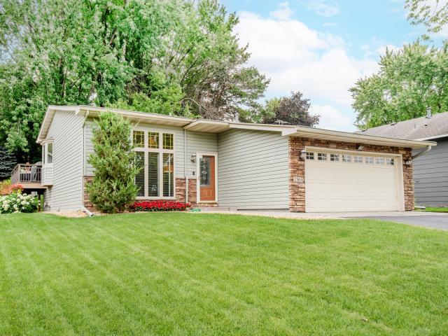 2565 Cochrane Drive Woodbury MN 55125 - MLS# 7123027