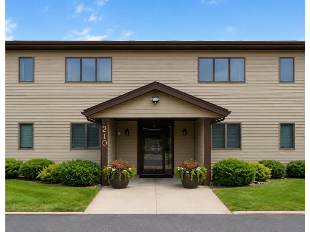 210 Sargent Drive Unit 103 Red Wing MN 55066 - MLS# 7123043