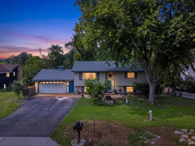 6441 Edgemont Boulevard N Minneapolis MN 55428 - MLS# 7123127