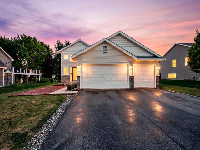 526 Hackney Avenue Shakopee MN 55379 - MLS# 7123422