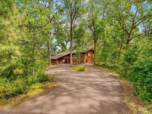 1200 Hallam Avenue N Mahtomedi MN 55115 - MLS# 7123471