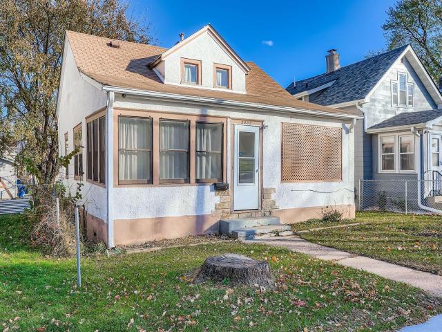2922 Sheridan Avenue N Minneapolis MN 55411 - MLS# 7123689