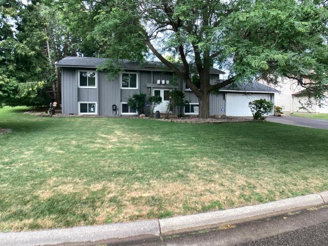 3245 Pilgrim Lane N Plymouth MN 55441 - MLS# 7123771
