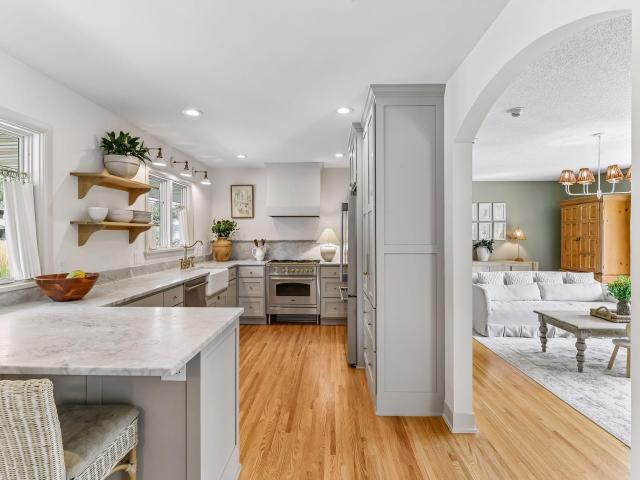15803 Holdridge Road E Wayzata MN 55391 - MLS# 7124263