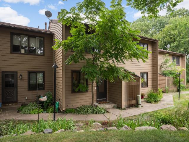 365 W Eagle Lake Drive Maple Grove MN 55369 - MLS# 7124407