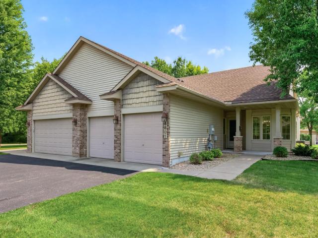6801 24th Street N Oakdale MN 55128 - MLS# 7124559