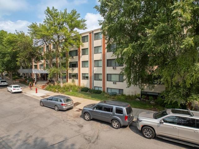2700 W 44th Street Unit 212 Minneapolis MN 55410 - MLS# 7124622
