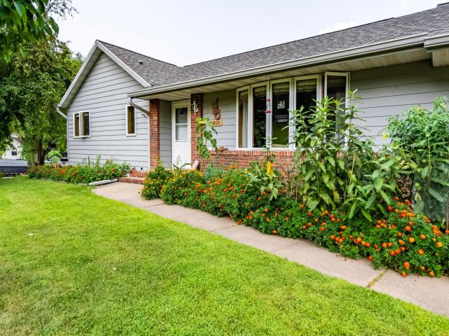 4820 13th Street Winona MN 55987 - MLS# 7124774