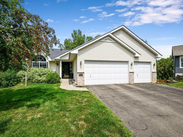 4715 190th Street W Farmington MN 55024 - MLS# 7124796