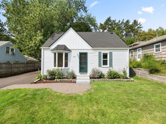 3727 Yates Avenue N Crystal MN 55422 - MLS# 7125129