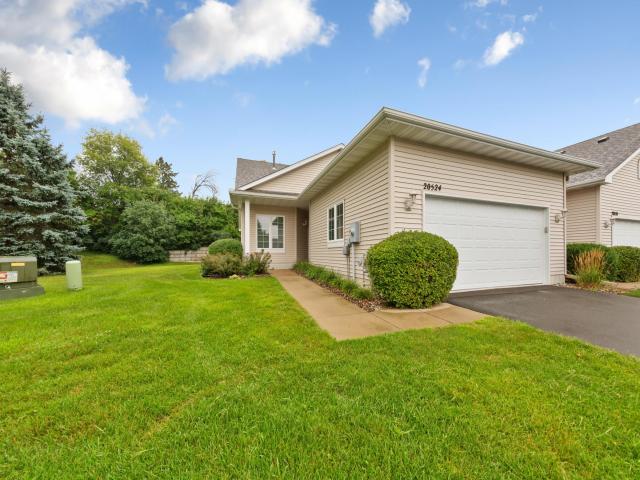 20524 Eastview Curve Farmington MN 55024 - MLS# 7125359