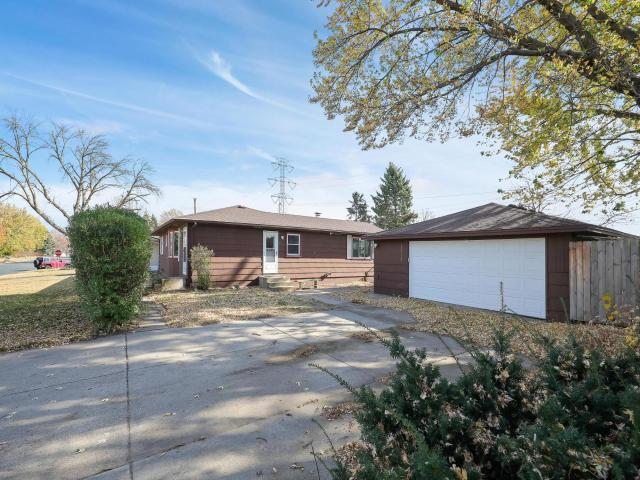 2018 Shale Lane Eagan MN 55122 - MLS# 7125371