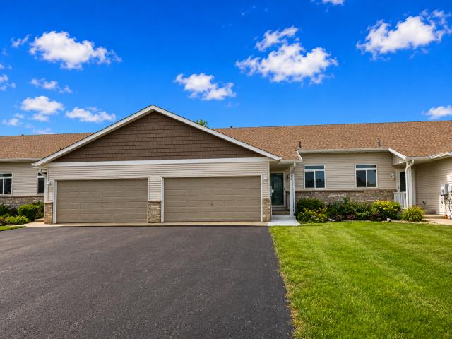 233 Pine Street Cannon Falls MN 55009 - MLS# 7125547