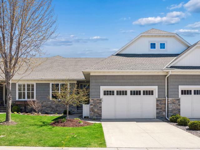 8652 Lake Riley Drive Chanhassen MN 55317 - MLS# 7125609