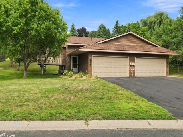 970 Pontiac Lane Chanhassen MN 55317 - MLS# 7125661